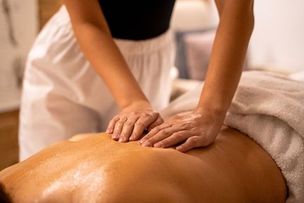 Massage Therapies - Pialba, QLD - Physikal Physiotherapy