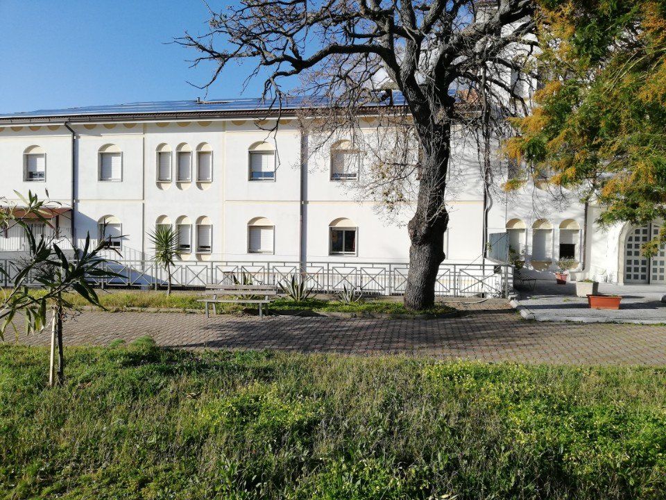 Alloggi per anziani con parco privato