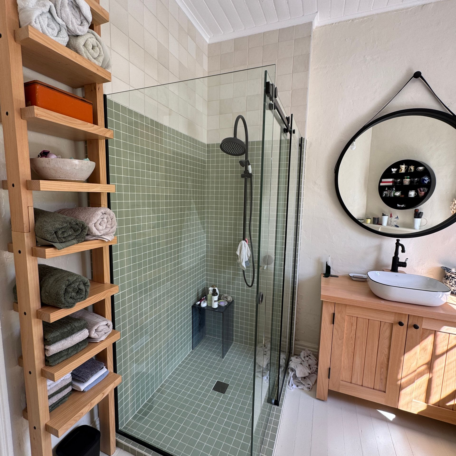 Custom Furniture & Bespoke Joinery