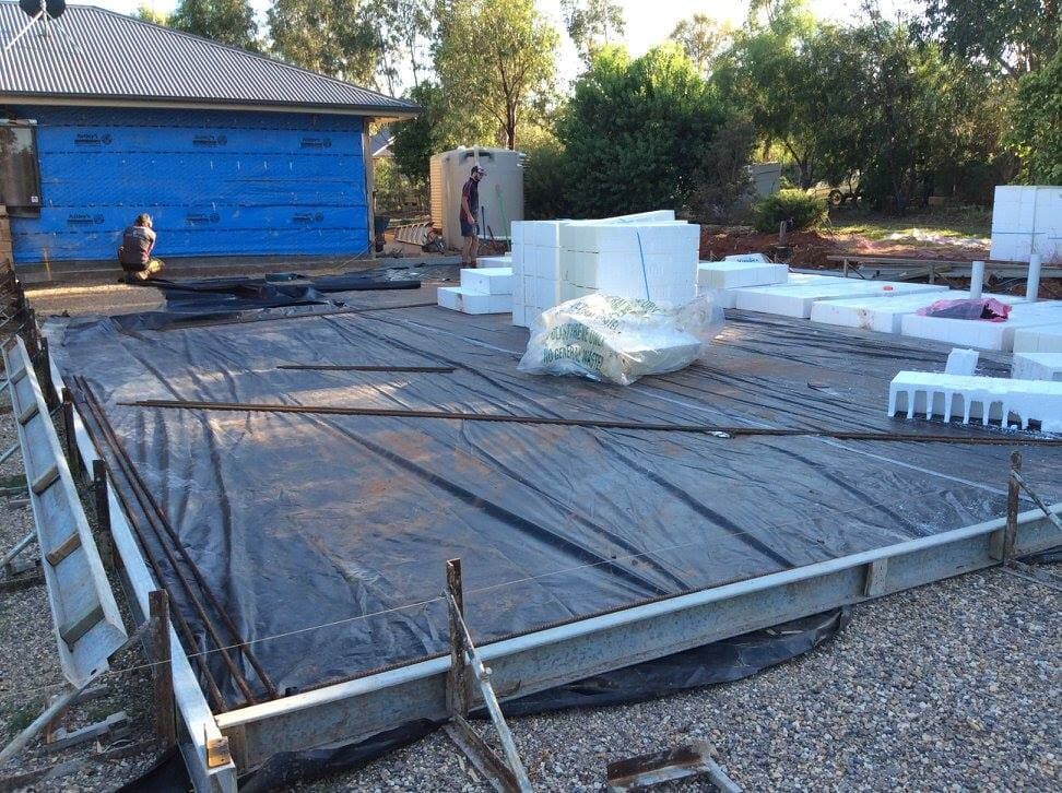 Building white house — Concreting in Dubbo, Central West