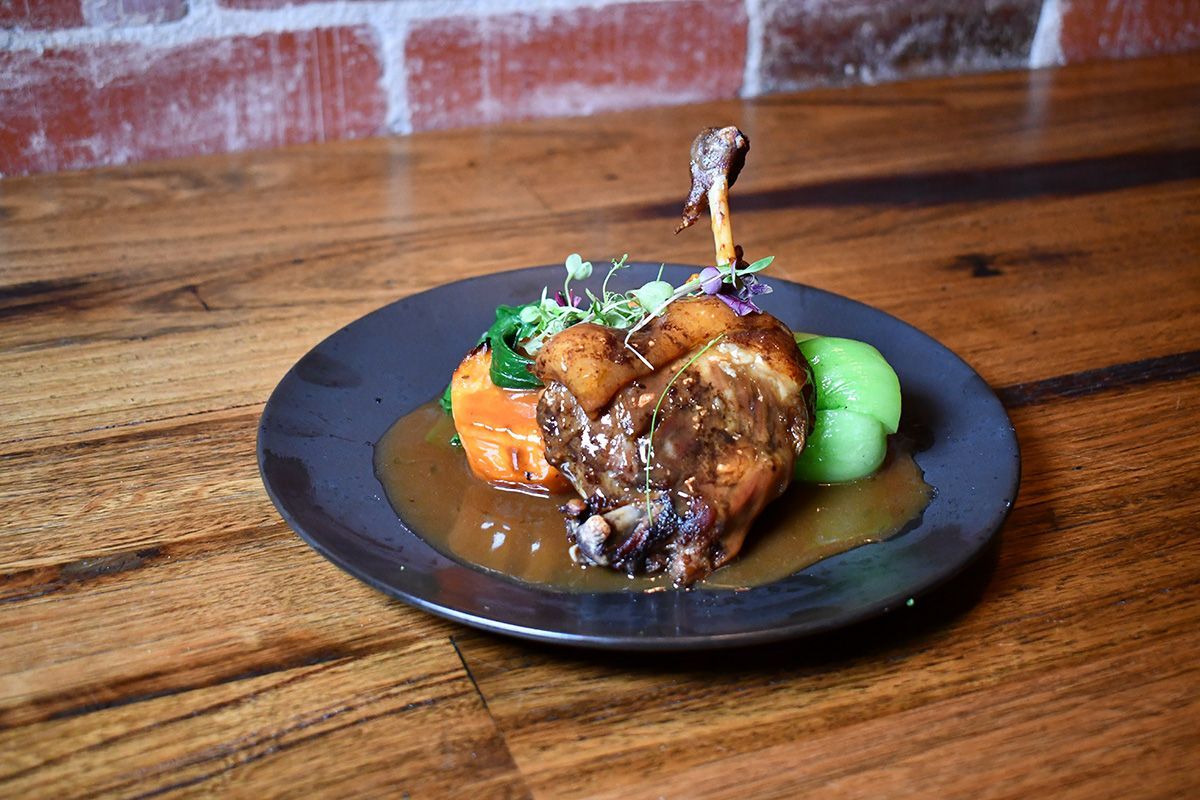 Classic Weekend Roast at The Market Hotel, Ballarat 