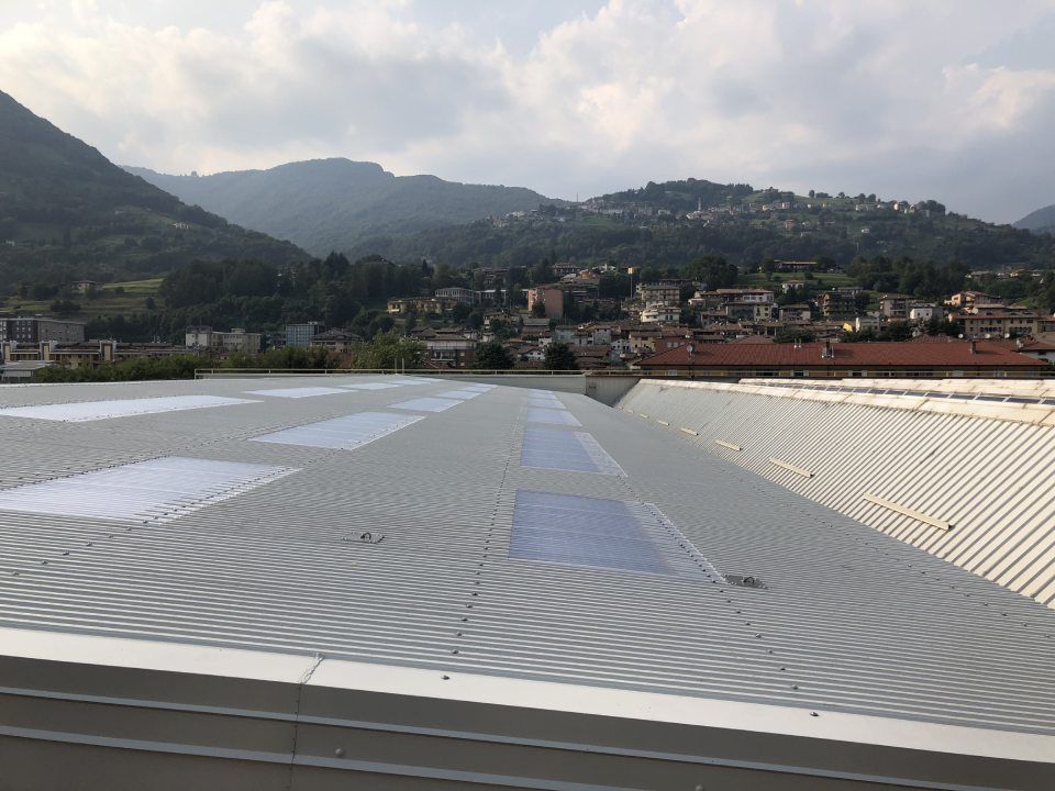 nuova copertura in lamiera per capannone