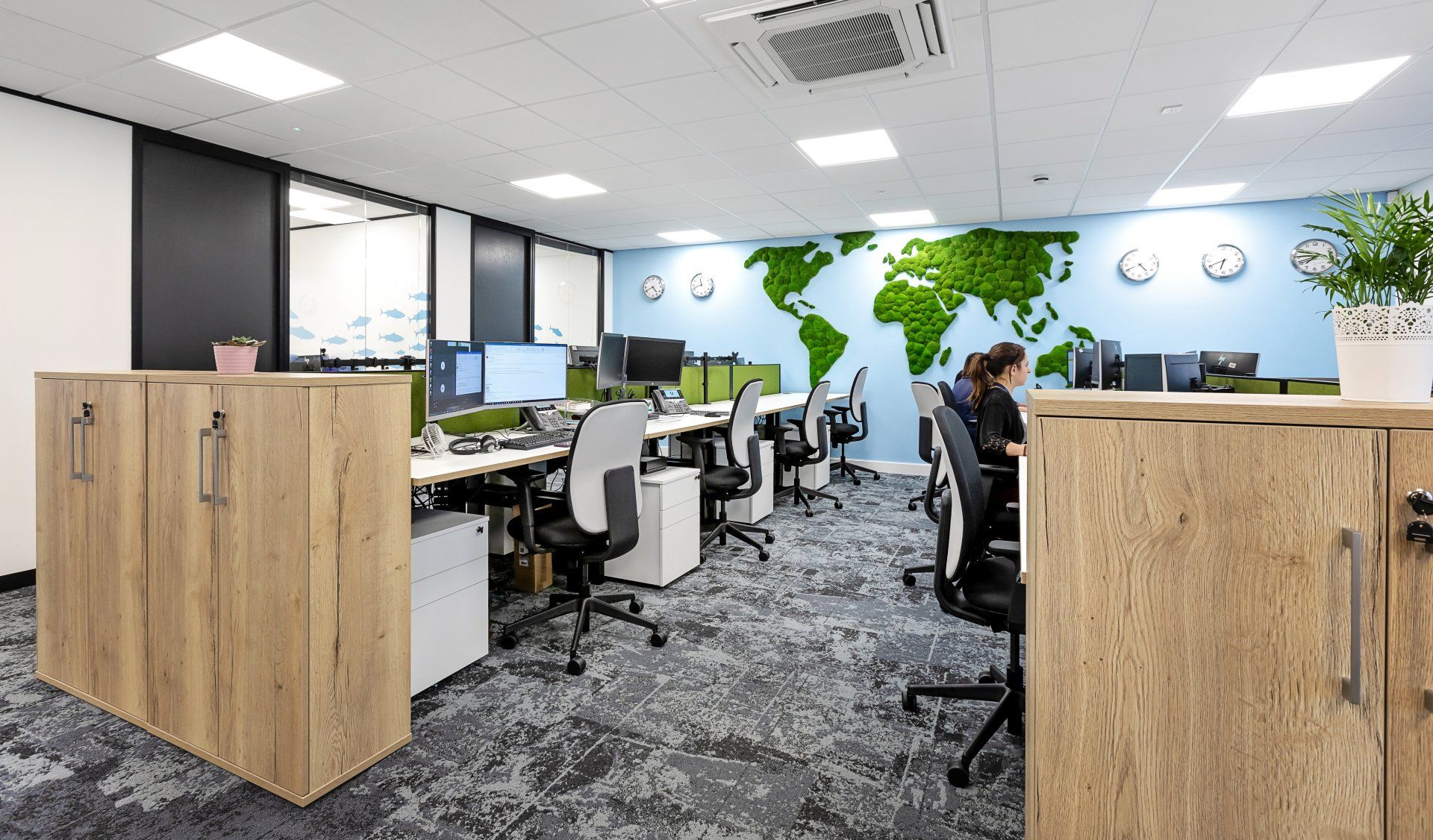 office with biophilic design