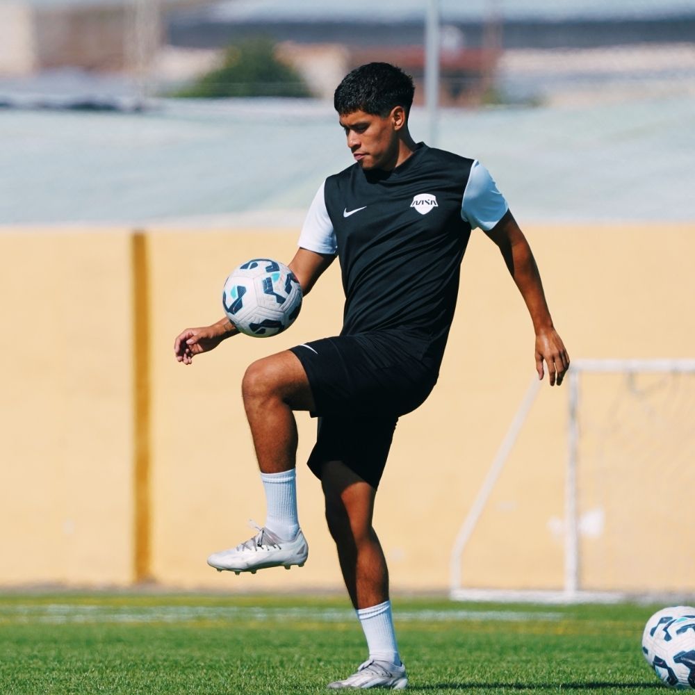 Short-term football training program for international players at Motril Sport Academy