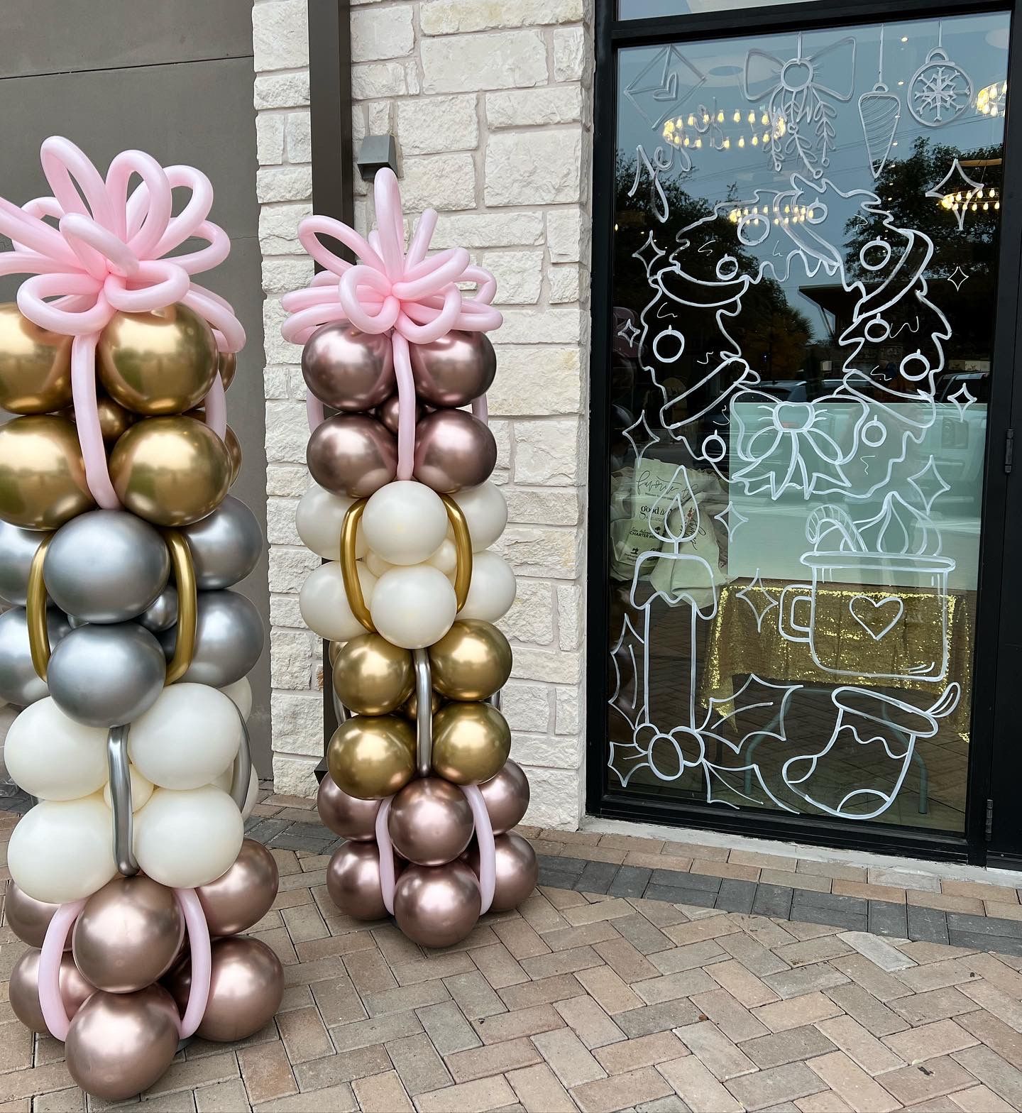 Classy balloon columns on display