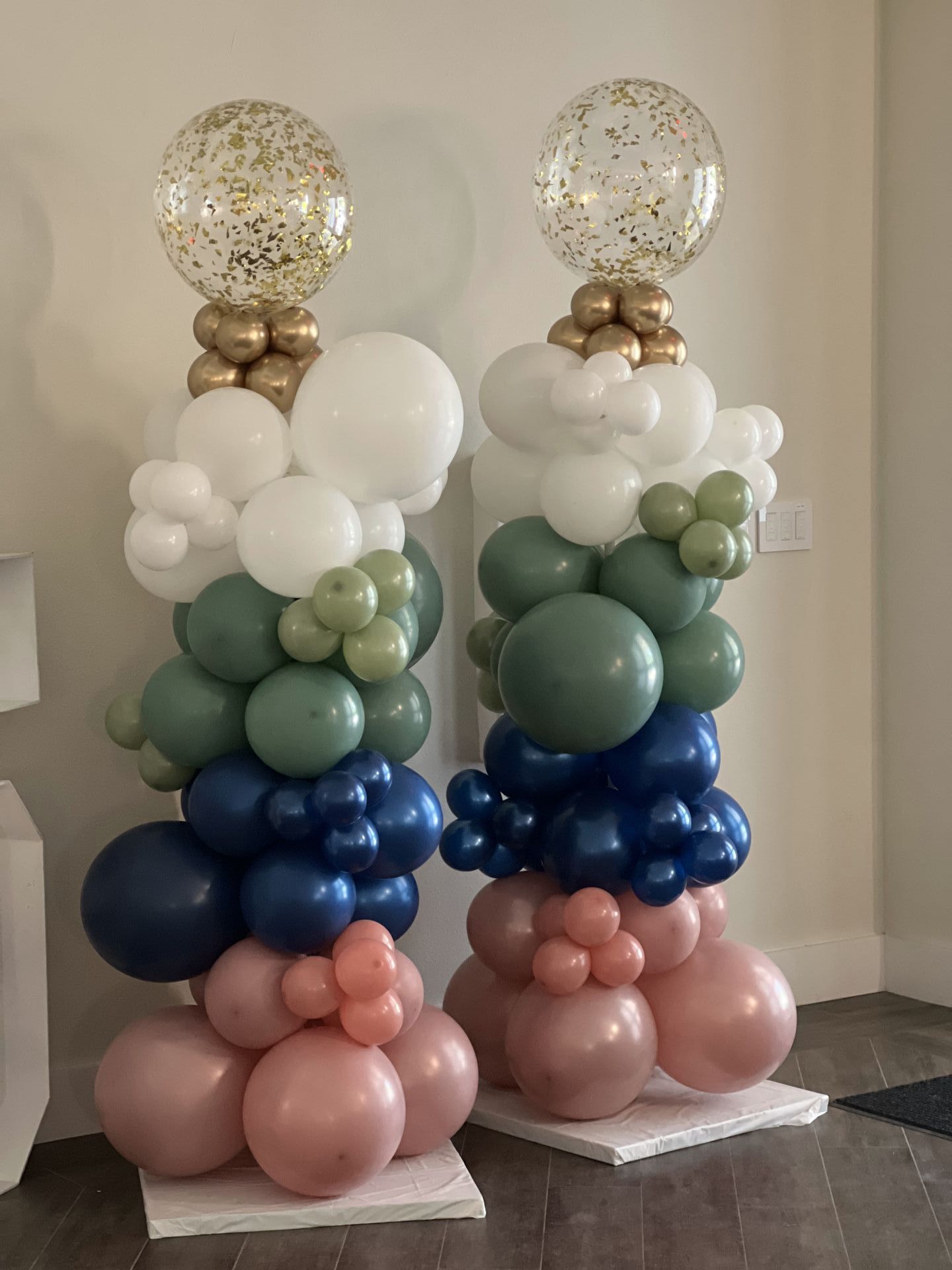 Balloon Columns | Balloons By Beth | San Antonio, TX