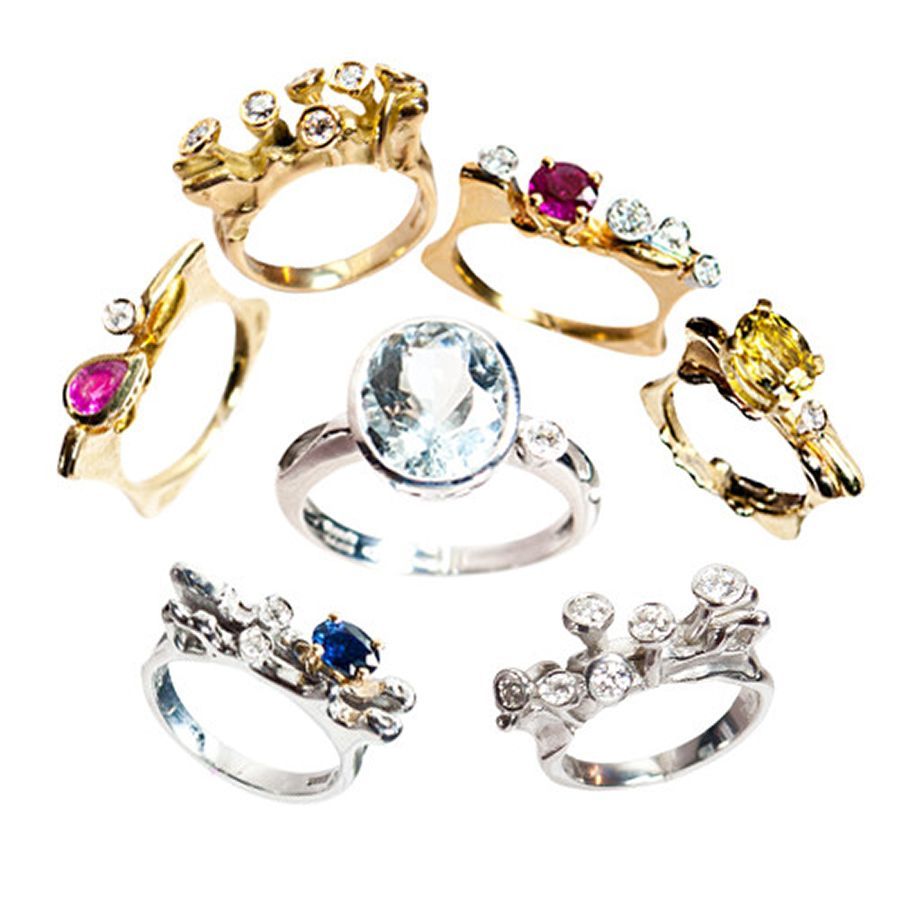 GOLD AND PRECIOUS STONE RINGS