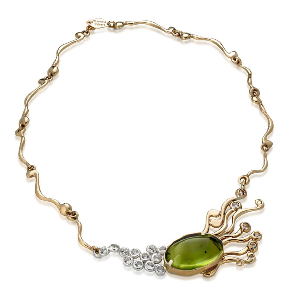 Collana in bronzo, argento, topazi bianchi e ambra