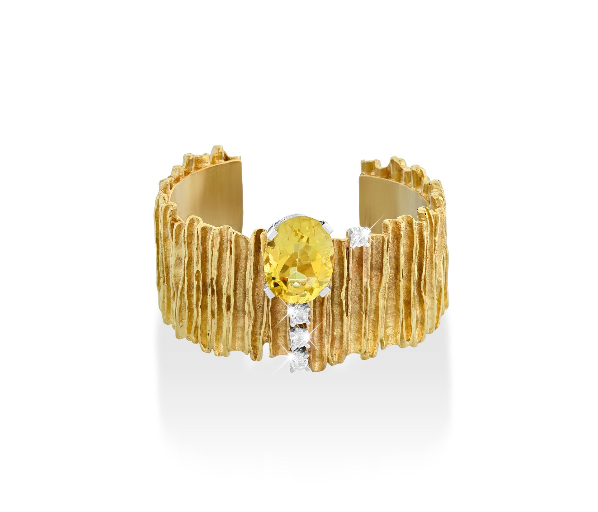 Bracciale in bronzo, argento, topazi bianchi e quarzo lemon con bagno oro 
18 carati