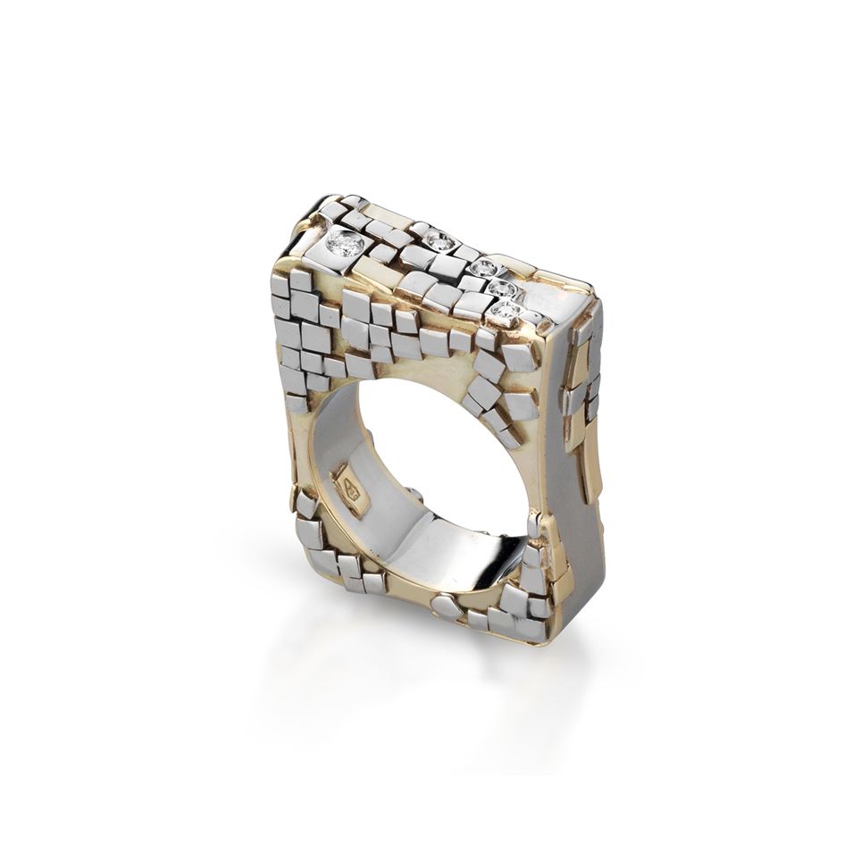 anello lavorato su lastra