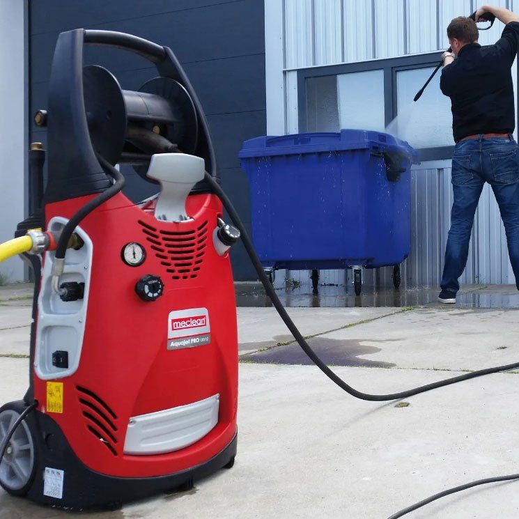 Meclean cold water pressure washers