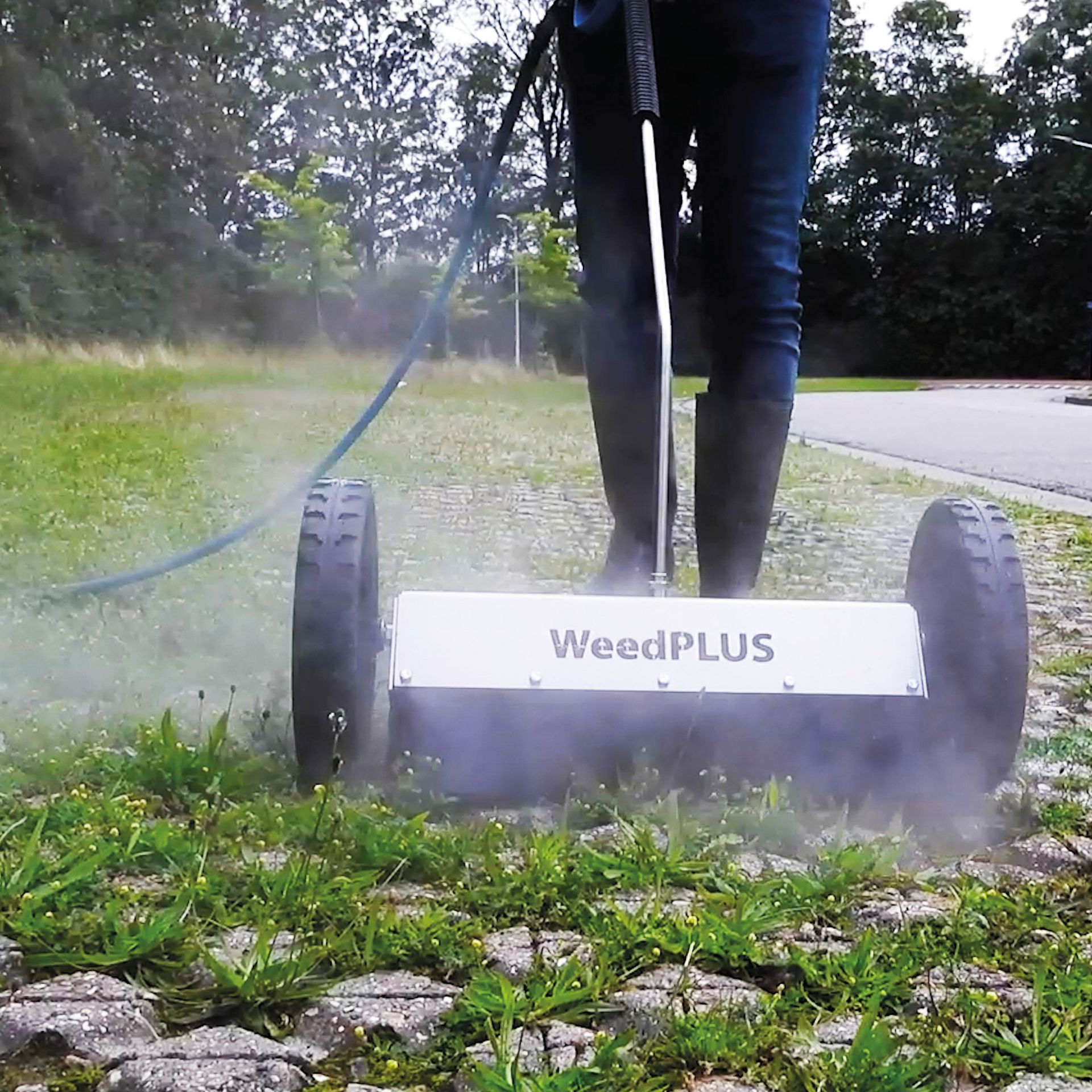 Meclean hotwater weed control machine SERIE-CFB spray bar WeedPLUS