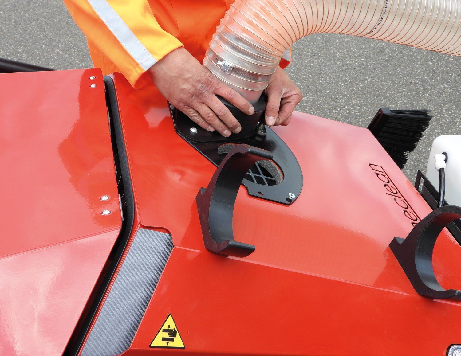 Meclean fully electric outdoor sweeper CitySweeper-S leaf blower kit
