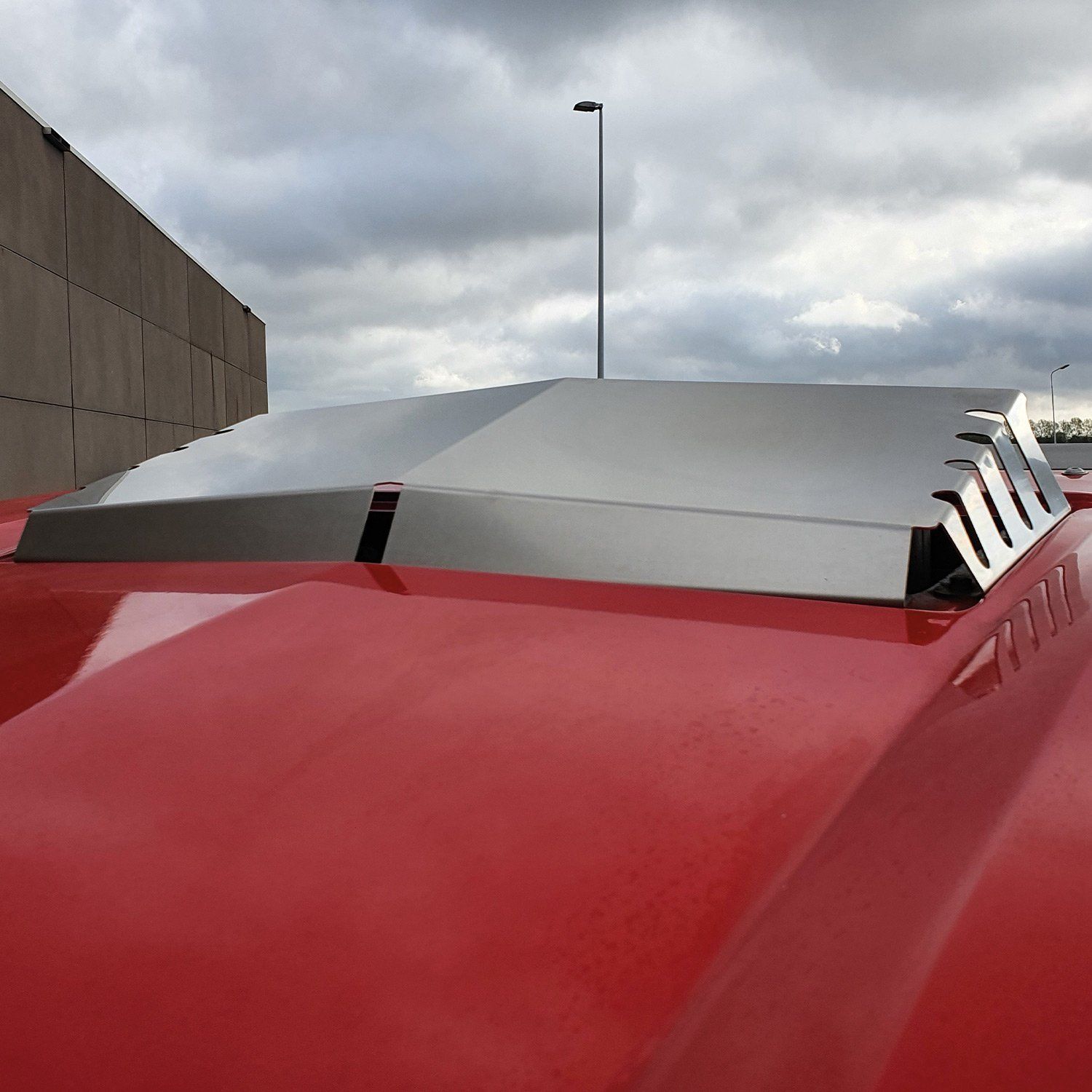 Meclean high-pressure trailer Trailerjet TJL 500/15 diesel engine drive detail smoke outlet streamline stainless steel