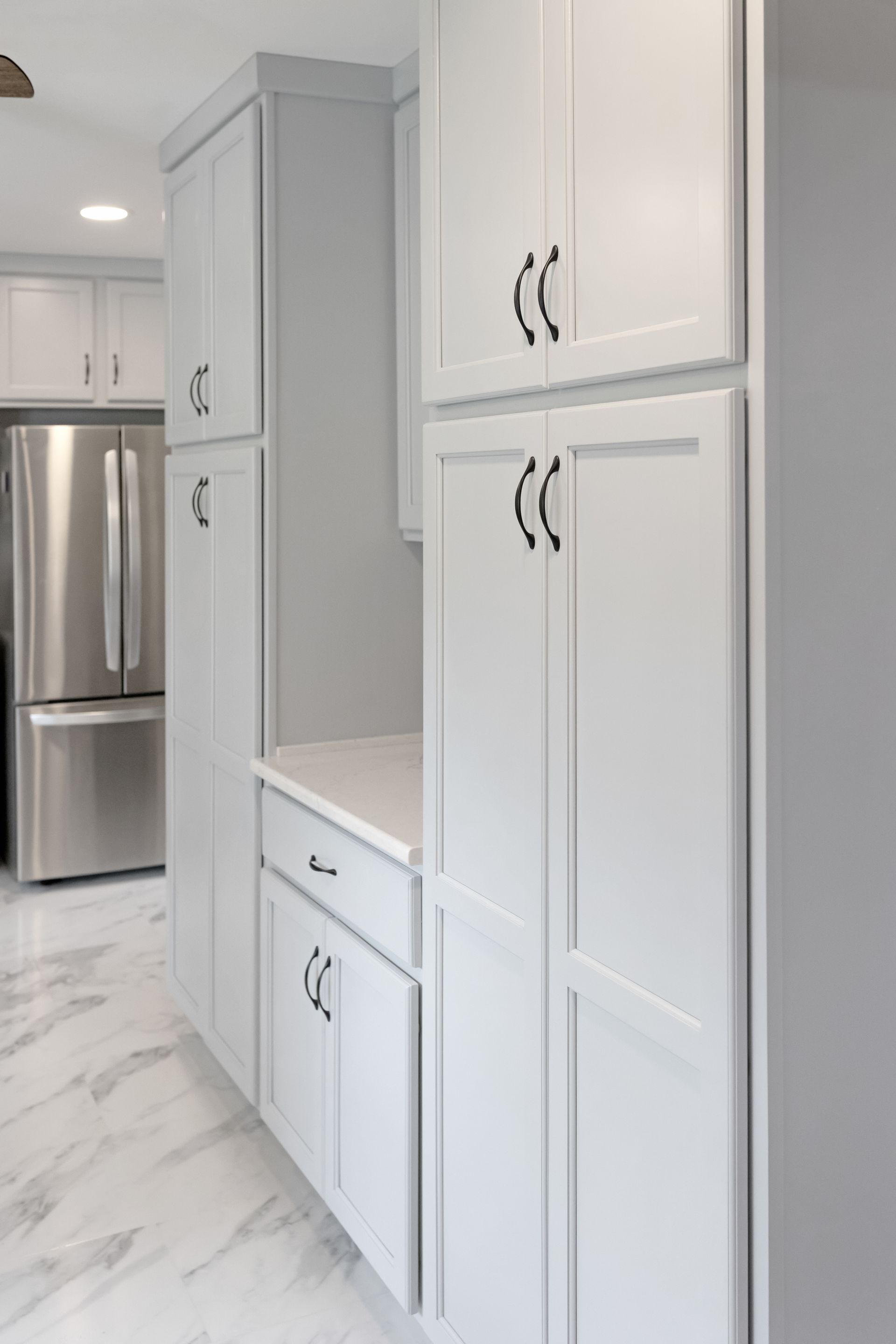 Custom Built Cabinets - Krypton, Cambria Sutherland Countertops