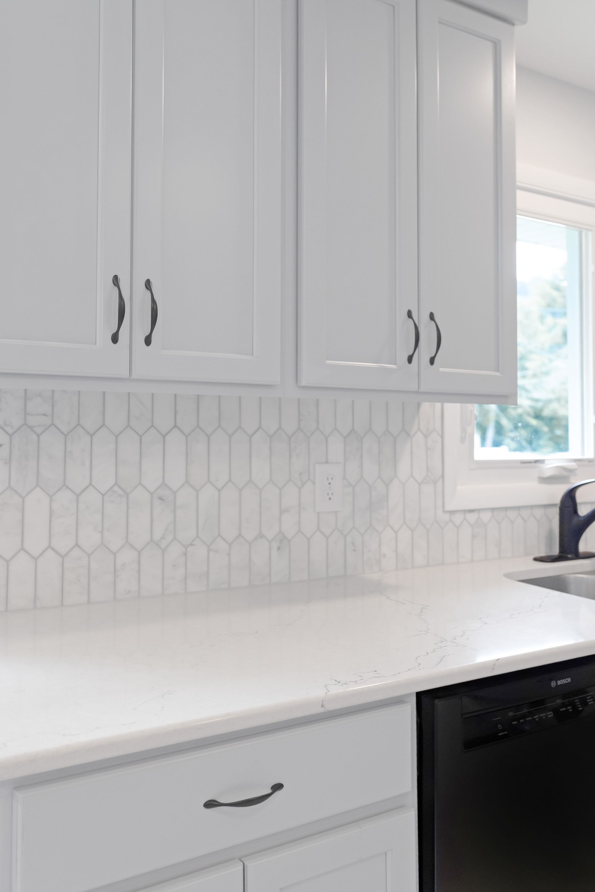 Custom Built Cabinets - Krypton, Cambria Sutherland Countertops