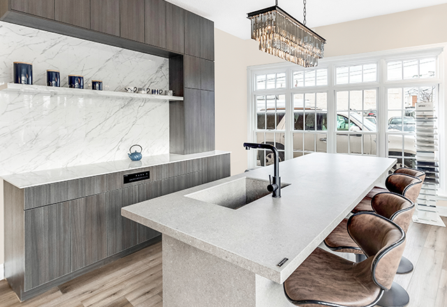 Shelves Made of Porcelain, Quartz and Natural Stone