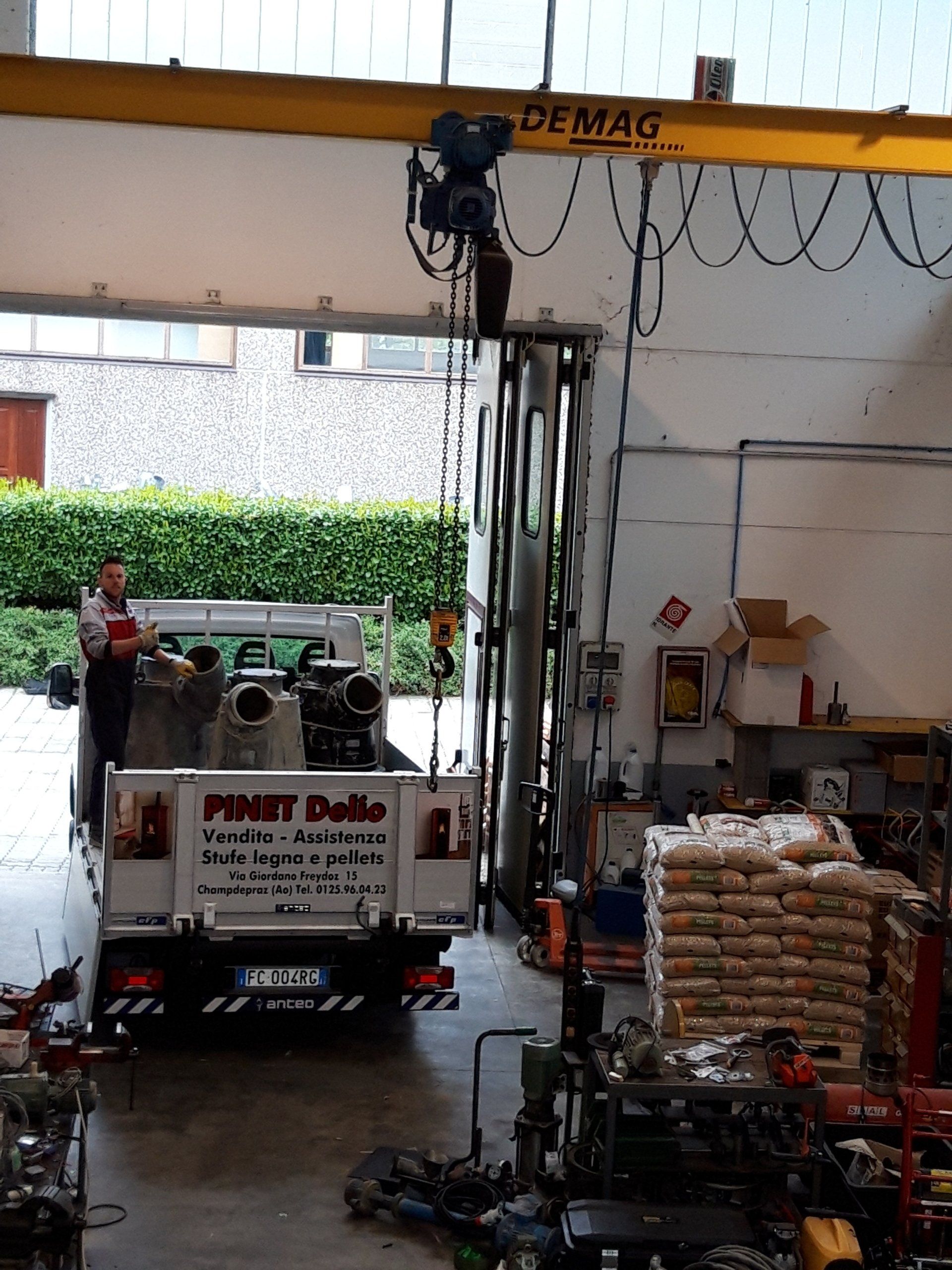 officina Delio Pinet