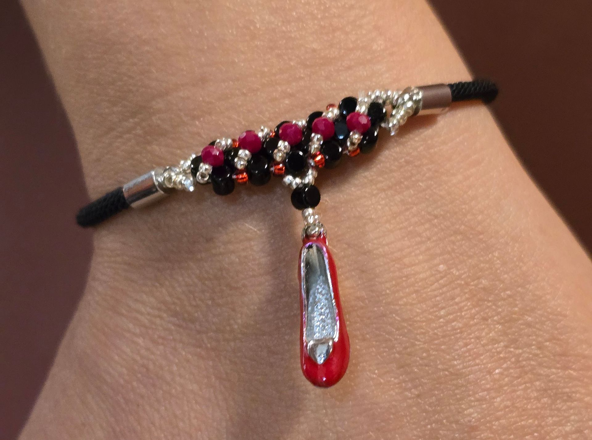 Bracciale in tessuto MINOS nero Reinassance