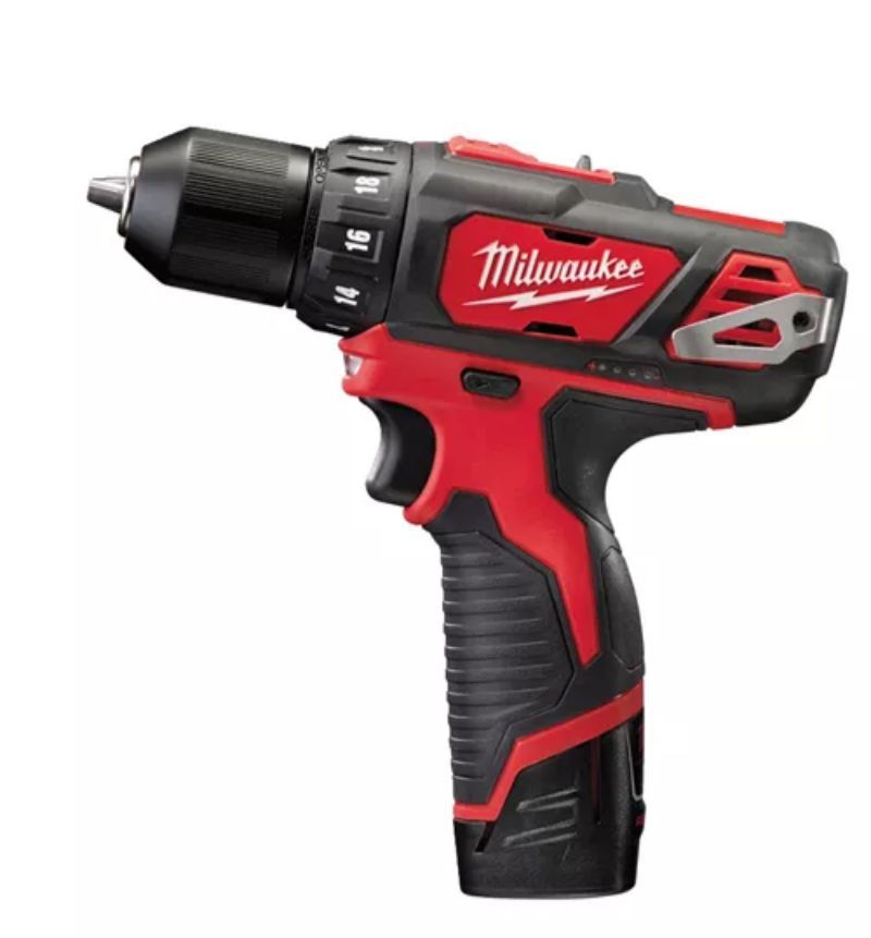 rivenditore elettroutensili Milwaukee