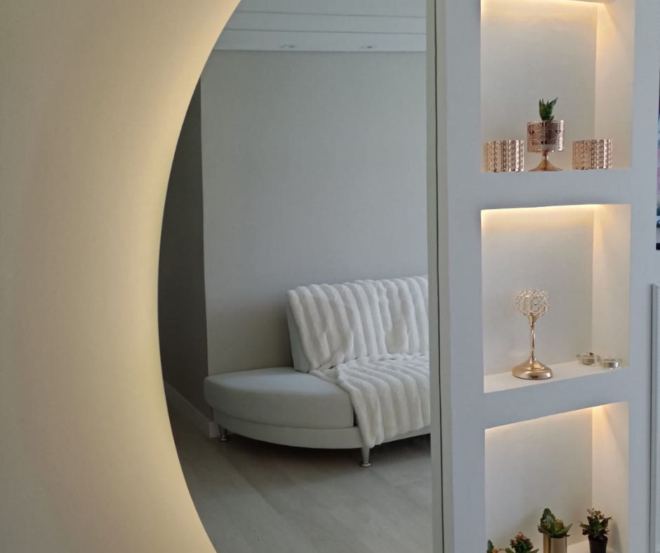 Encontre os melhores espelhos na Vidraçaria Franco em Santa Felicidade, Curitiba - PR.