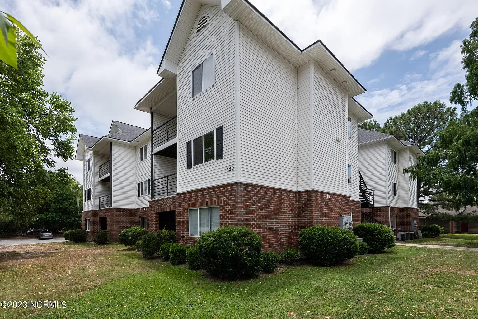 322 Brownlea Drive, #C4