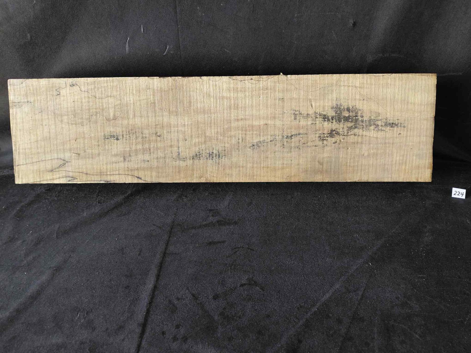 Spalted Maple - Rough Sawcut
35