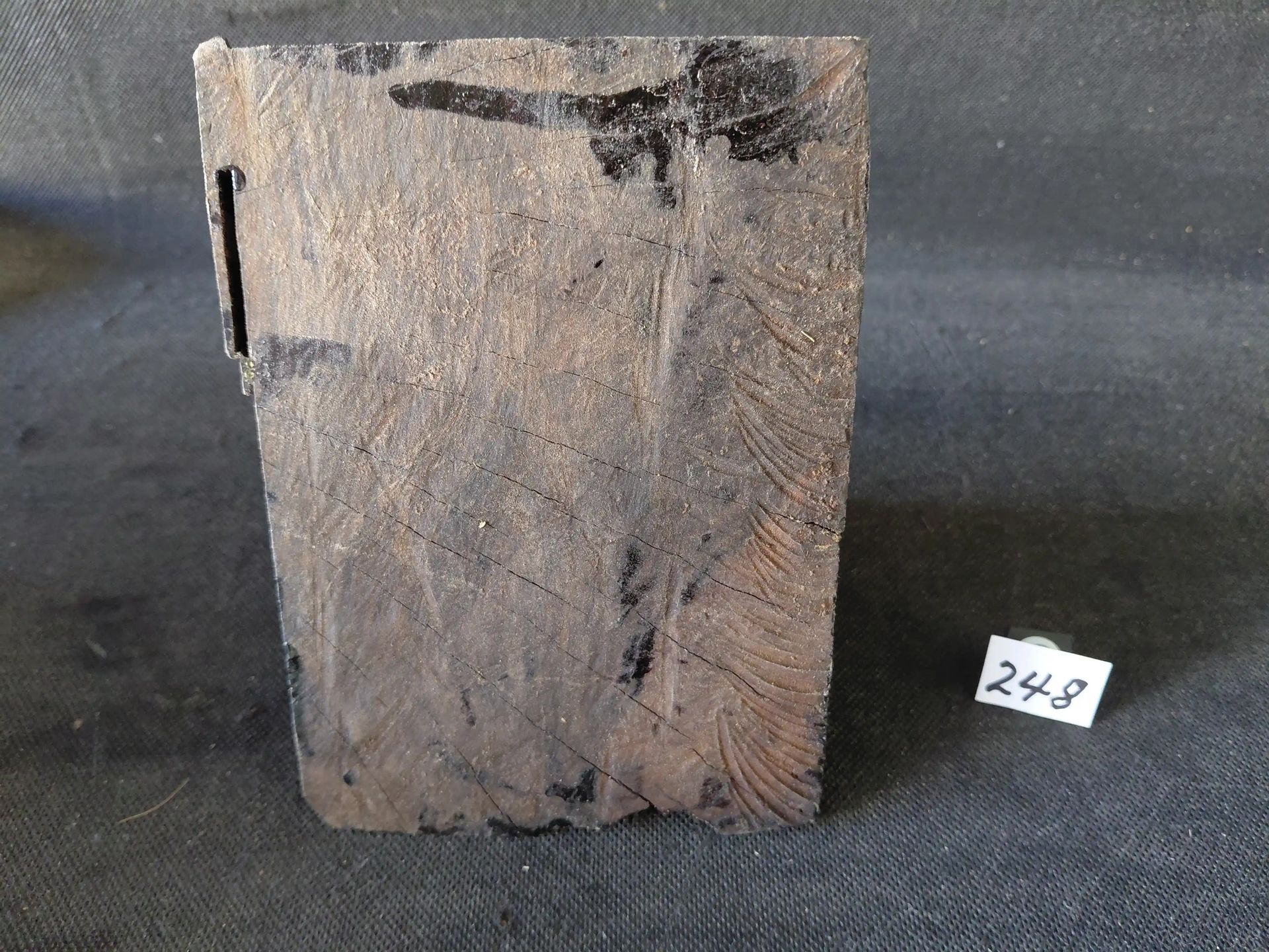 Ebony Stripped Block - Surface Crack  
4