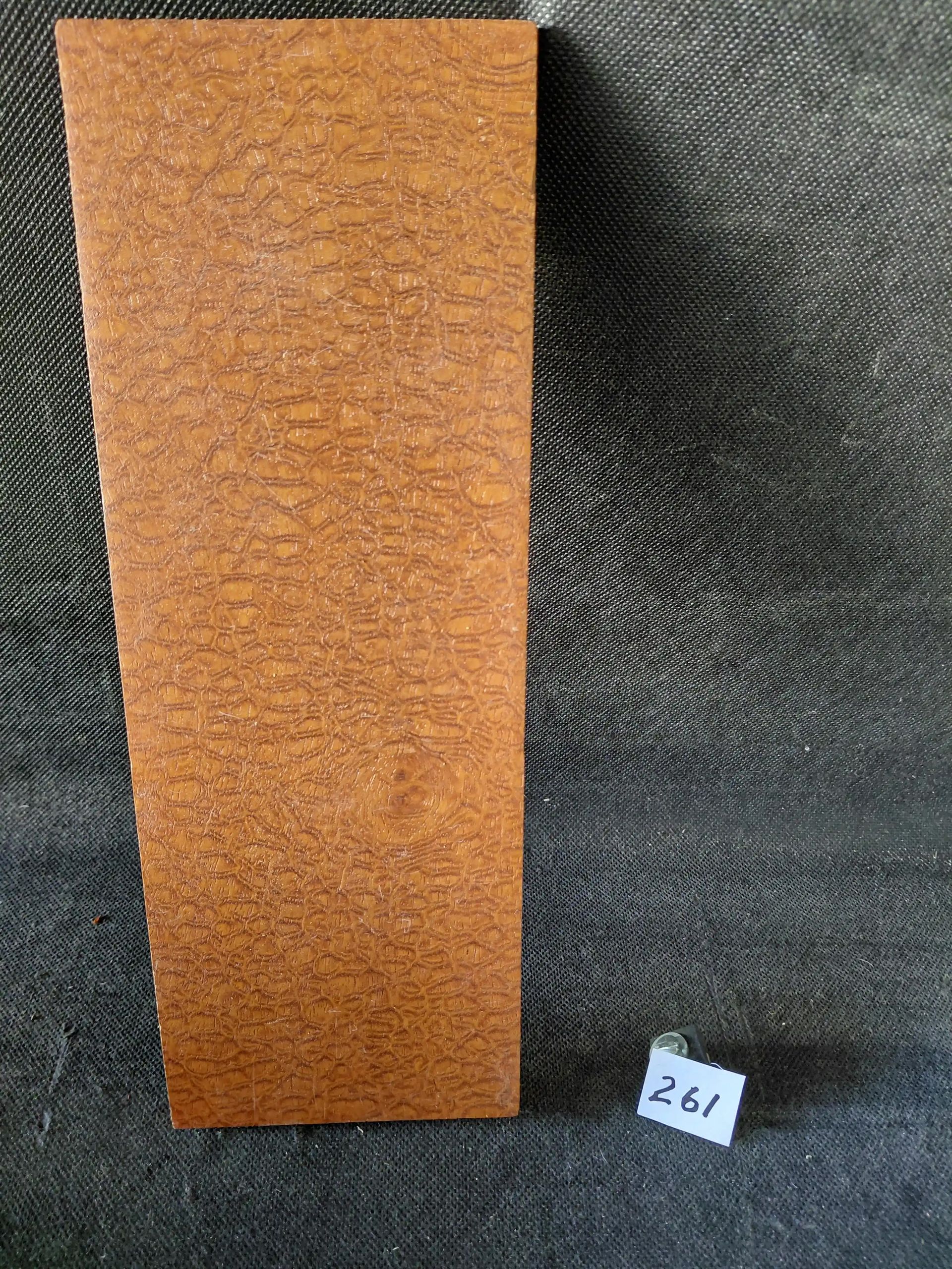 Lace Wood 
11
