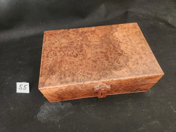 Rosewood Burl Knick-Knack Box 
9