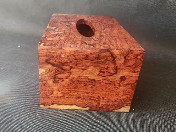 Tissue Box (Laotian Rosewood)
8.5