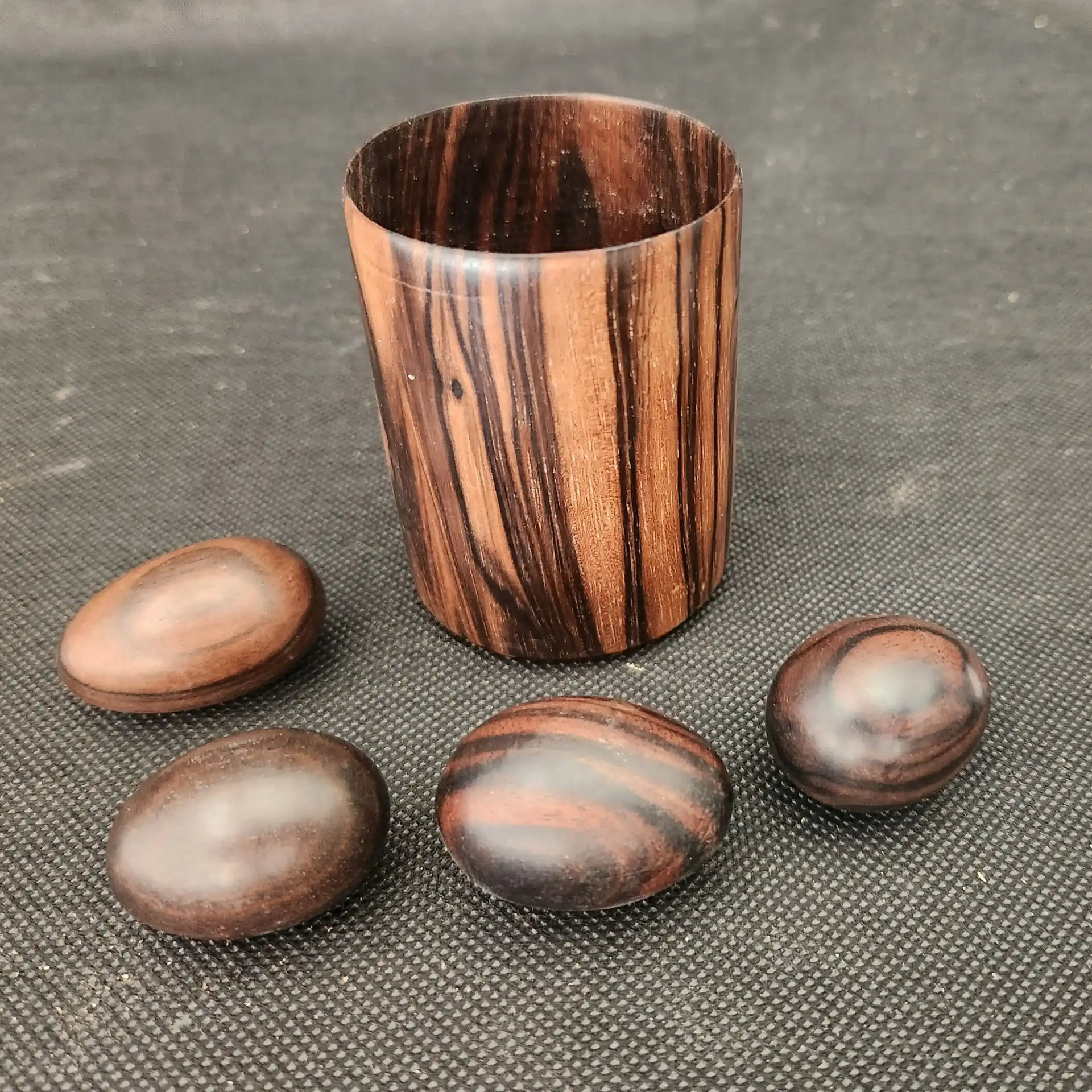 Macassar Ebony Round Holder With 4 Eggs 