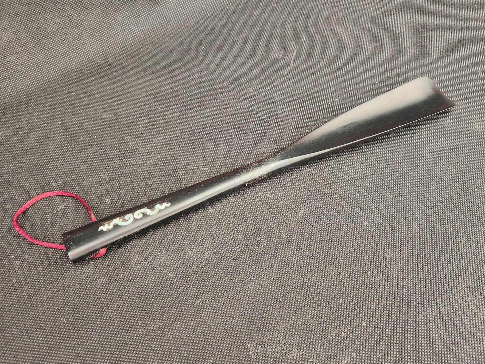 Ebony Shoe Horn
12