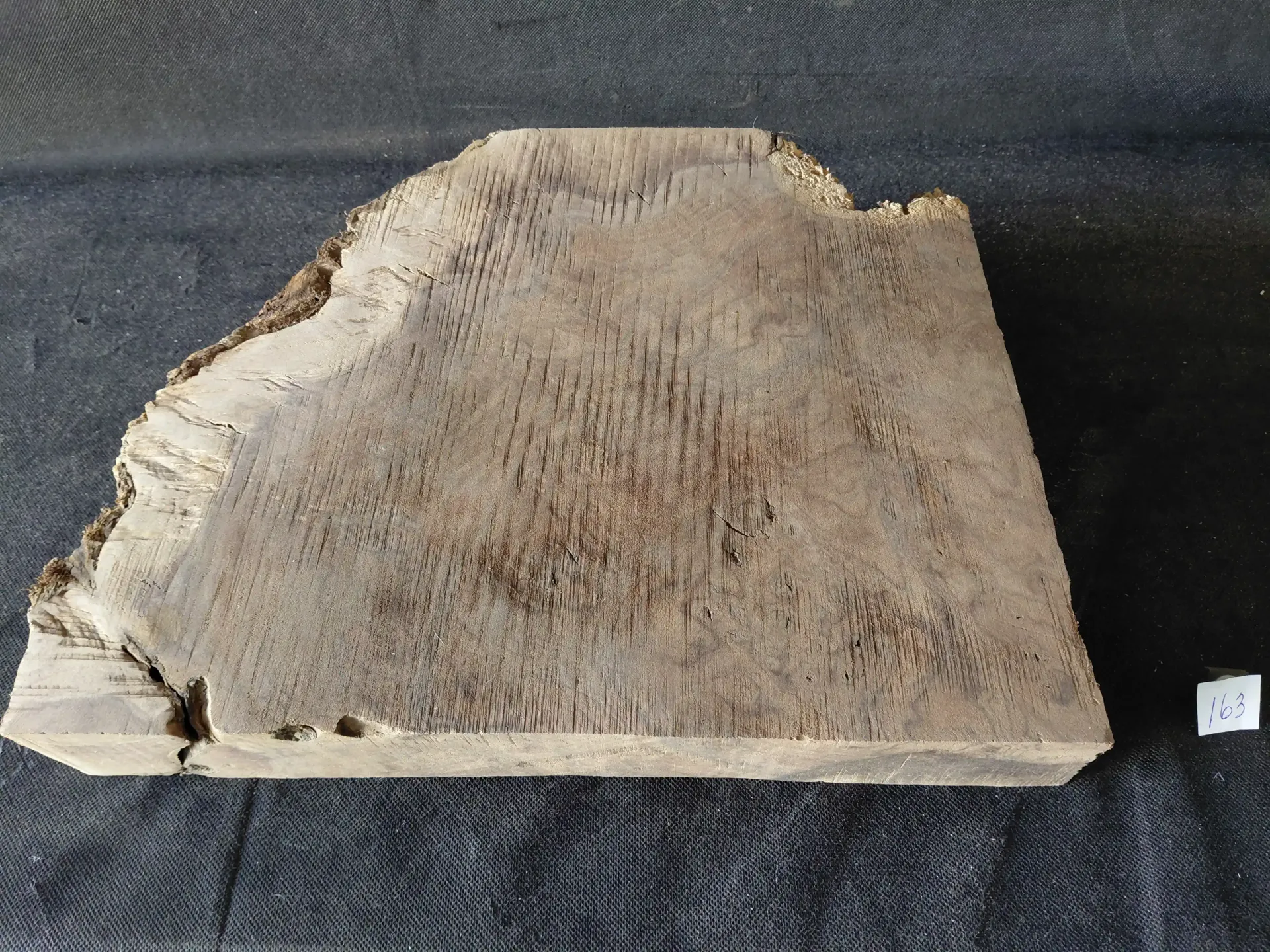Walnut Burl
14