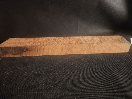 Laotian Rosewood
15.25