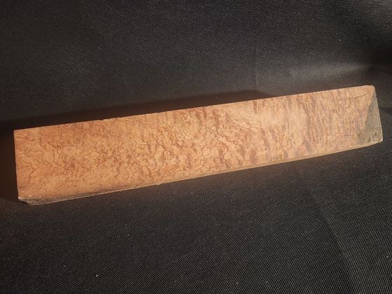 Laotian Rosewood
15.25