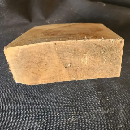 Myrtlewood Burl
6.5
