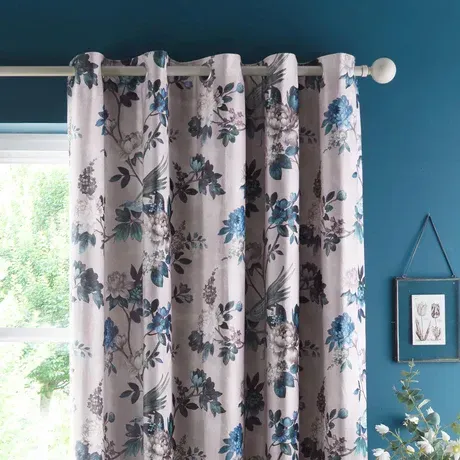 Visualizing Curtain Panel Options for Double Windows