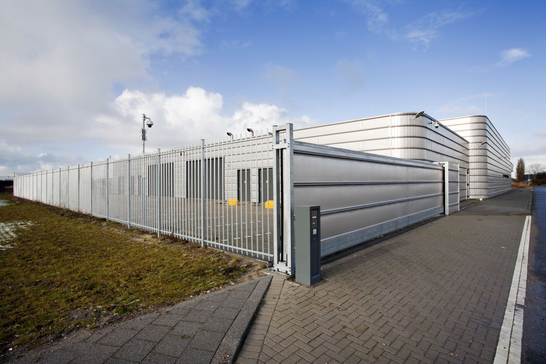 Commercial Fencing