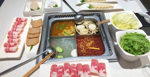 RISTORANTE QISHANMEN - HOT POT