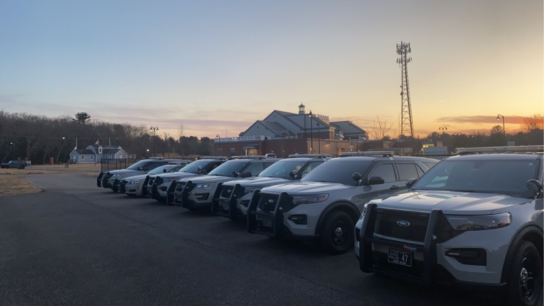 Row Of Parked Vehicles — Winchester, KY — On Time Truck And Trailer Fleet Service