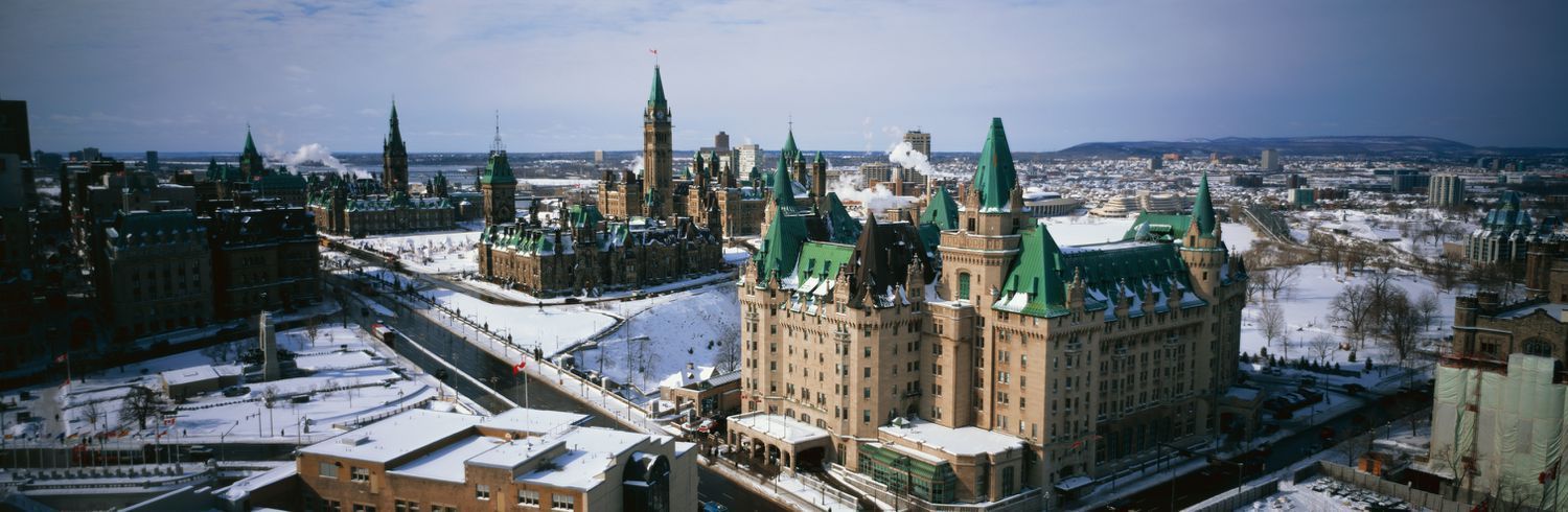 Ottawa Ontario Skyline - Moving and Furniture Delivery by 49Van