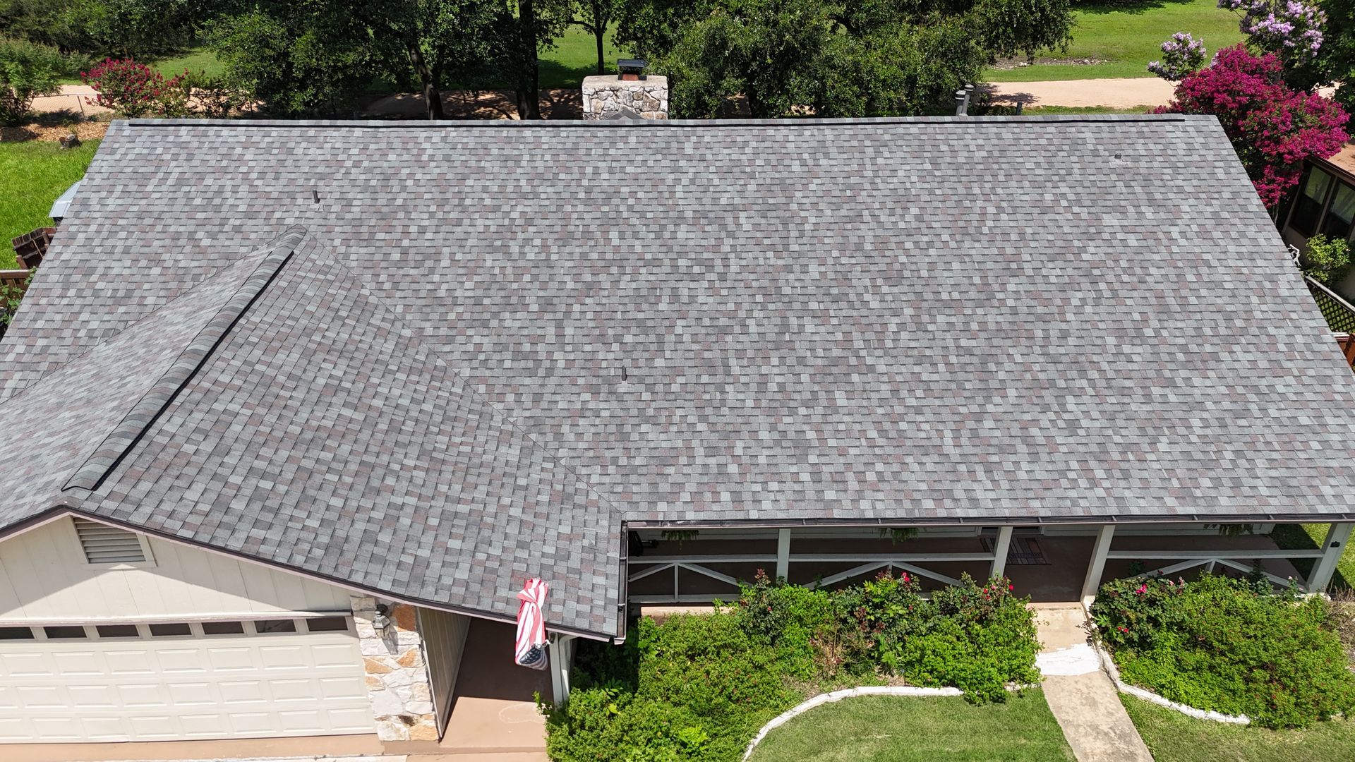 Atlas Pinnacle® Pristine Summer Storm Architectural Asphalt Roofing Shingle
