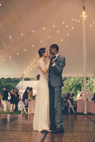 couple dancing