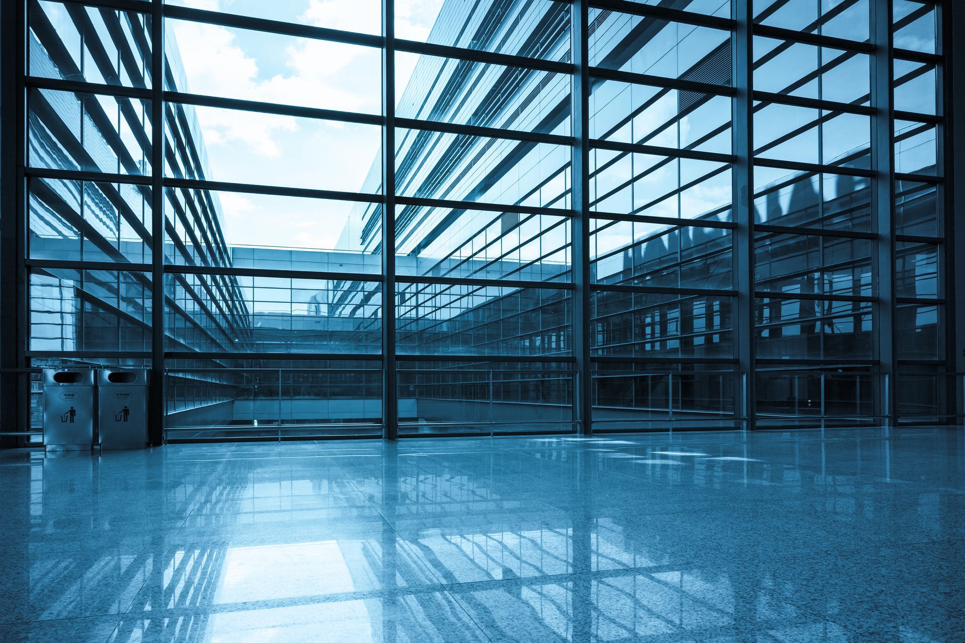 Inversiones Innova Metal Glass EIRL