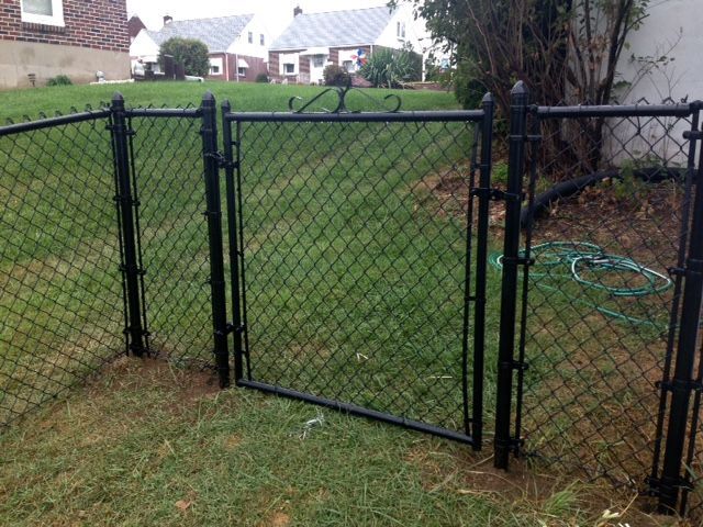 chain link fence installation Illinois