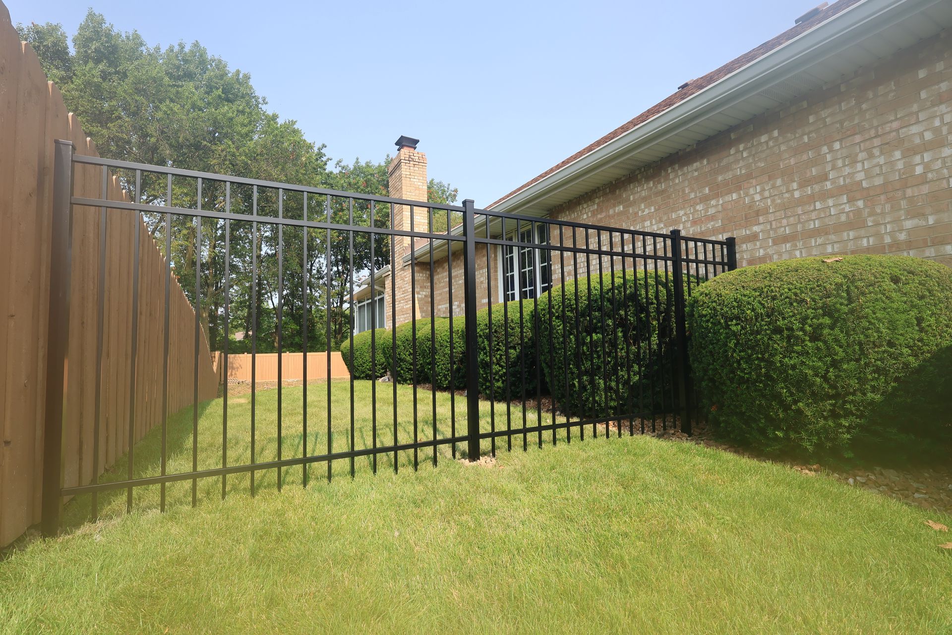aluminum fence installation Illinois