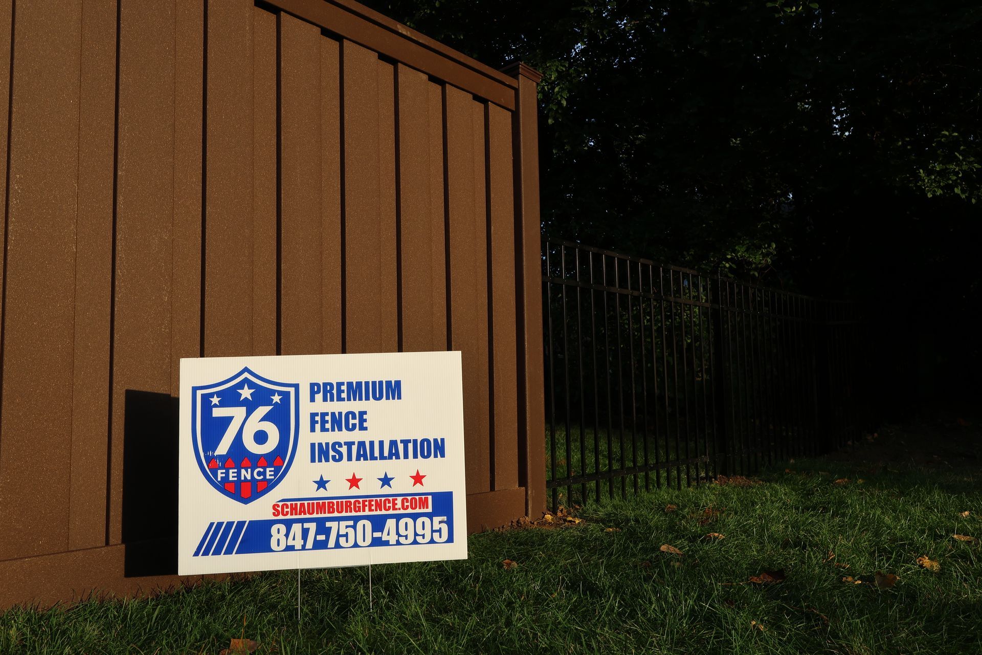 Composite fence installation Illinois