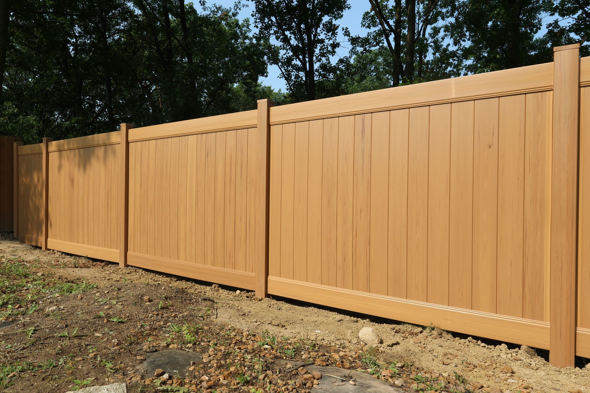 vinyl fence installation Illinois