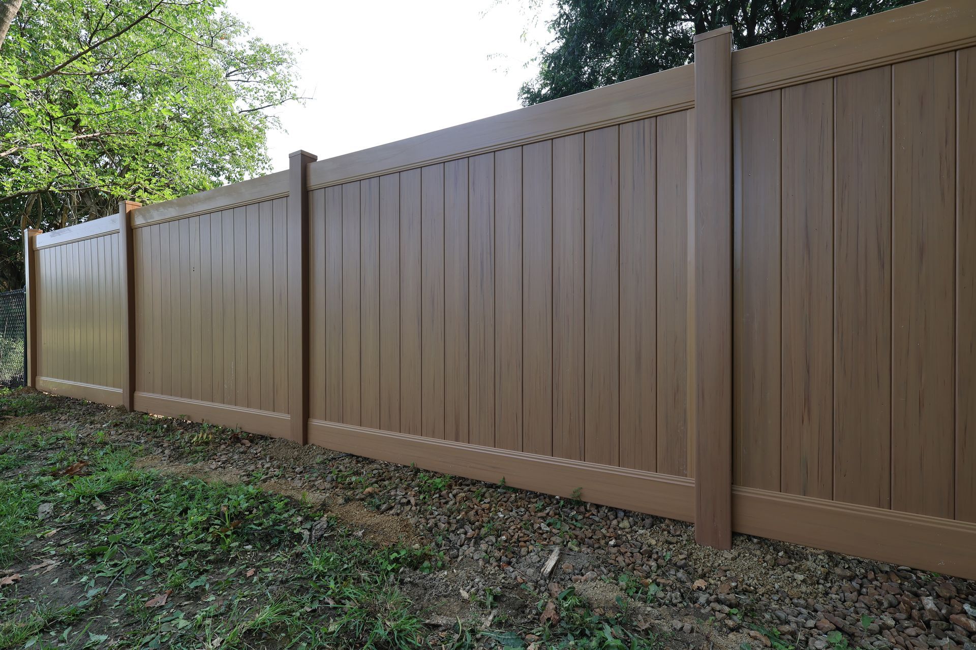 vinyl fence installation Illinois